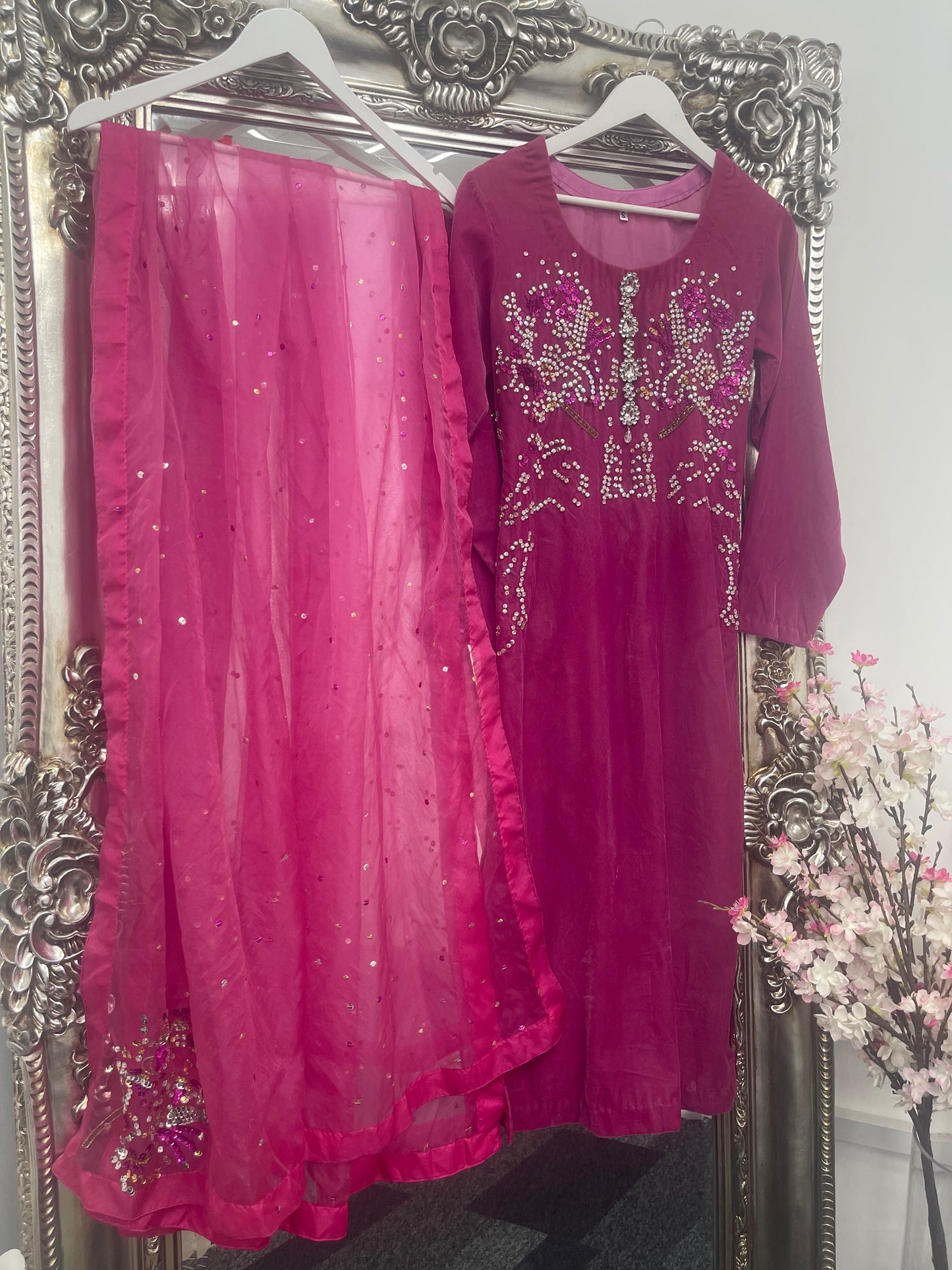 Rang e Gulaab - Hot Pink Velvet - Party Wear