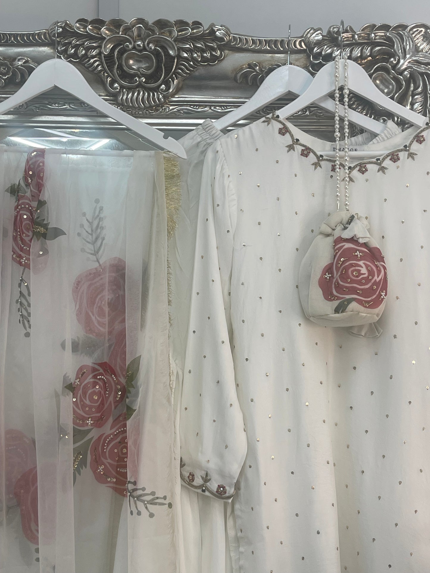 (Preorder 4 weeks) Nikkah Gulab