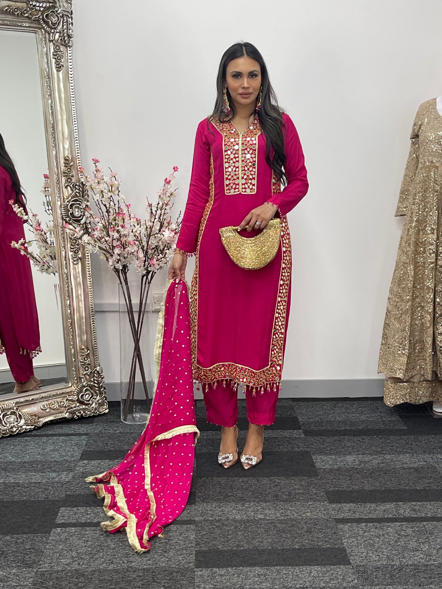 Jhilmil - Mirror Hot Pink