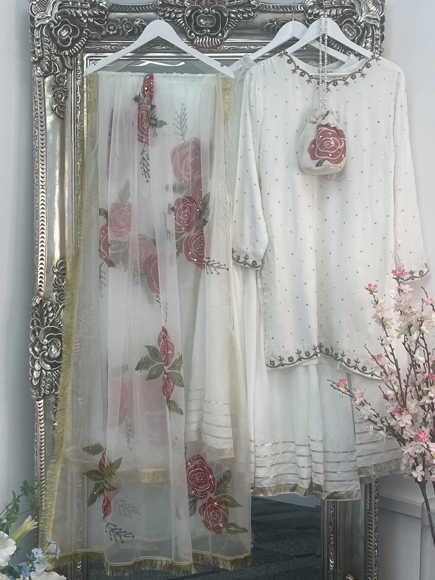 (Preorder 4 weeks) Nikkah Gulab