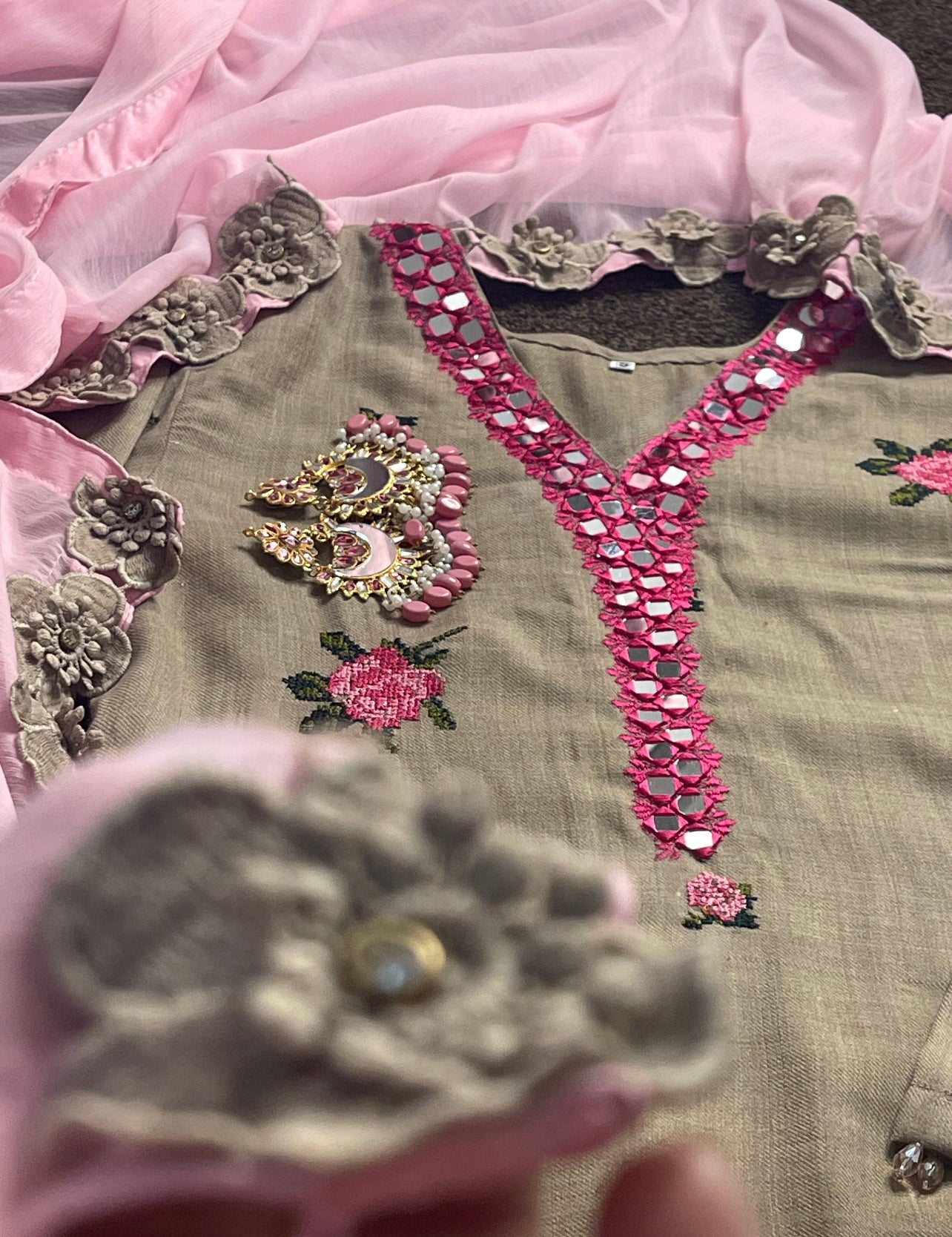 “Gulabi” Sindhi Tanka - Winter Collection -