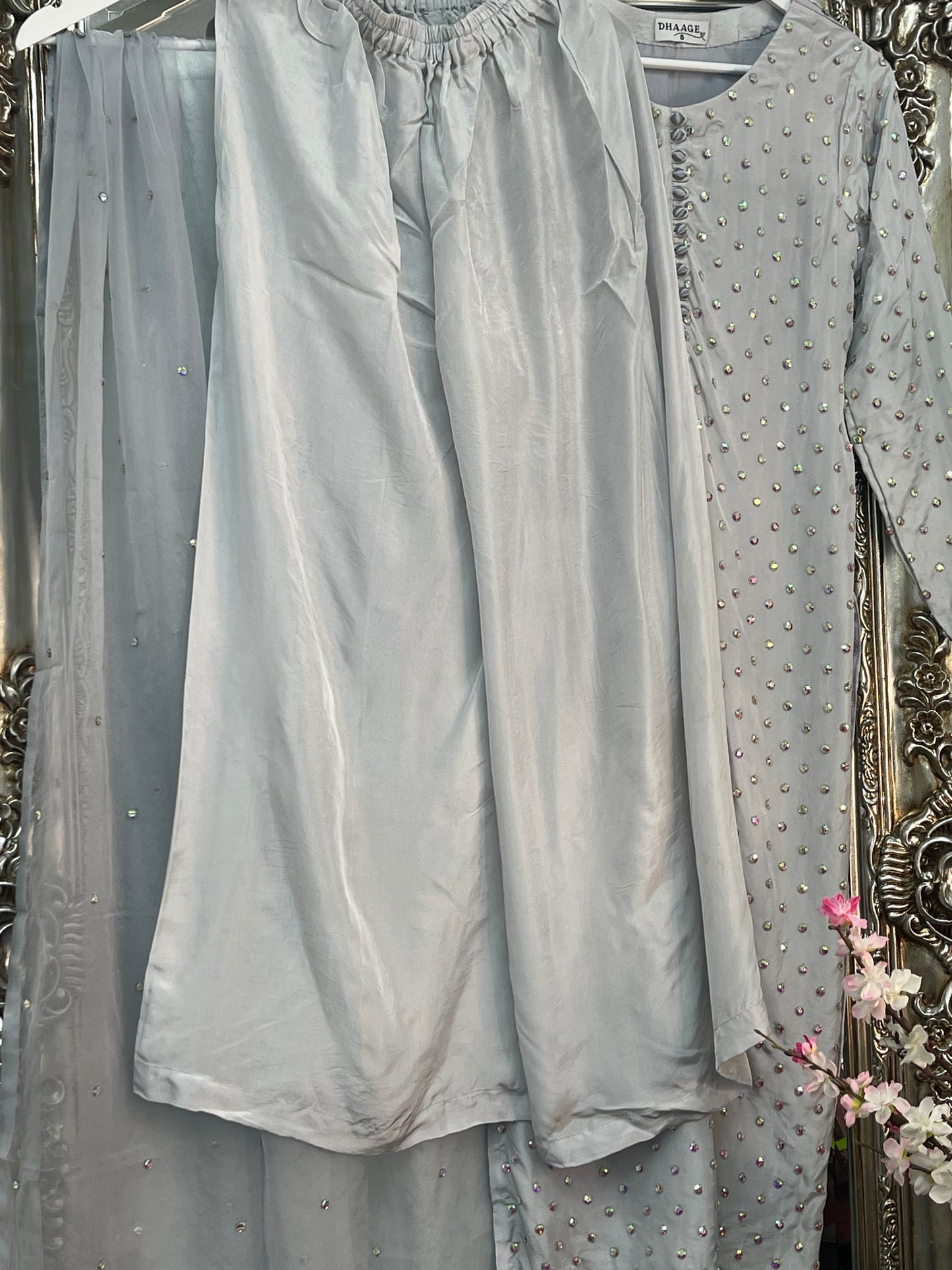 Chaandni Raatain silver
