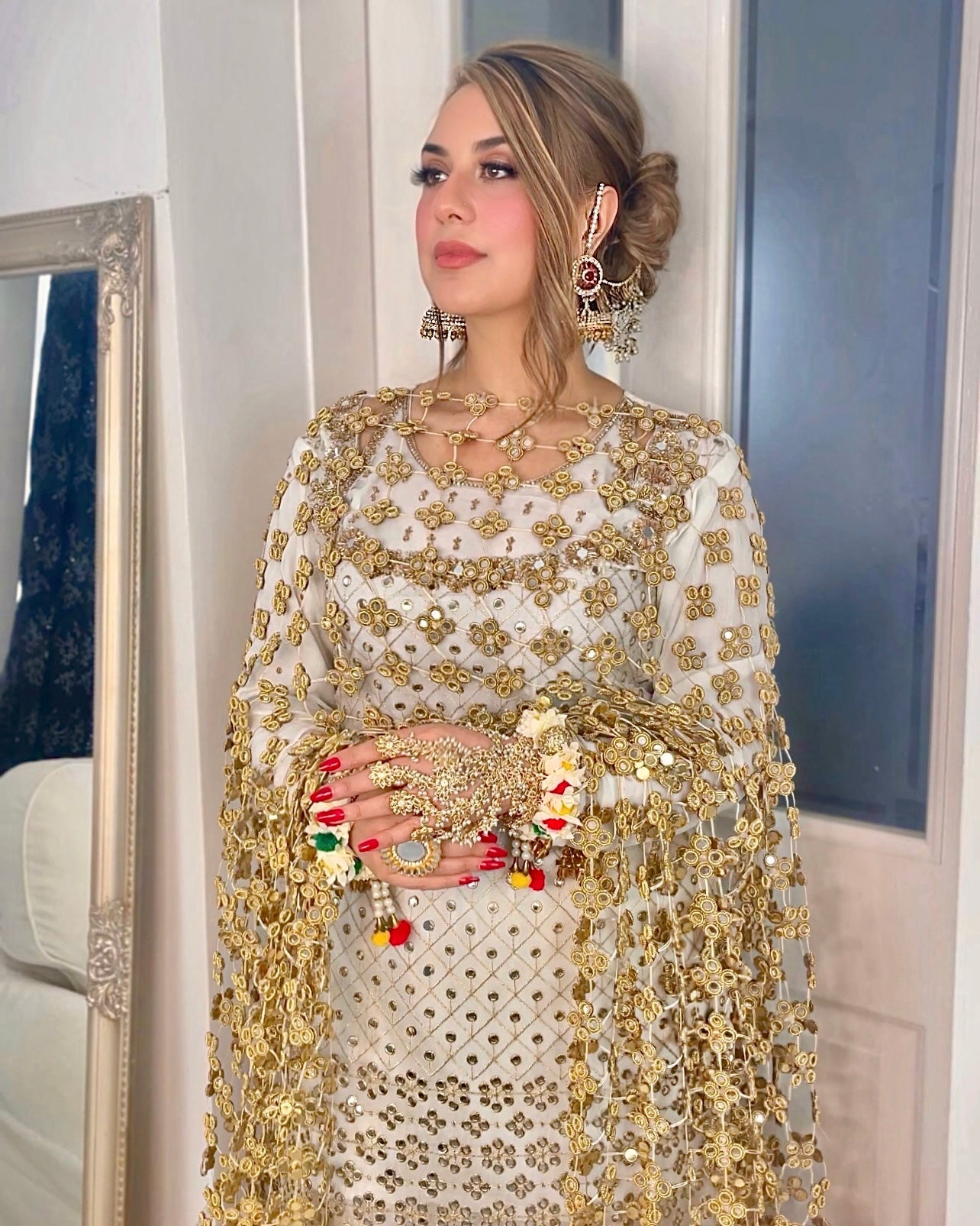 Posheeda Sheesh Dupatta with garara