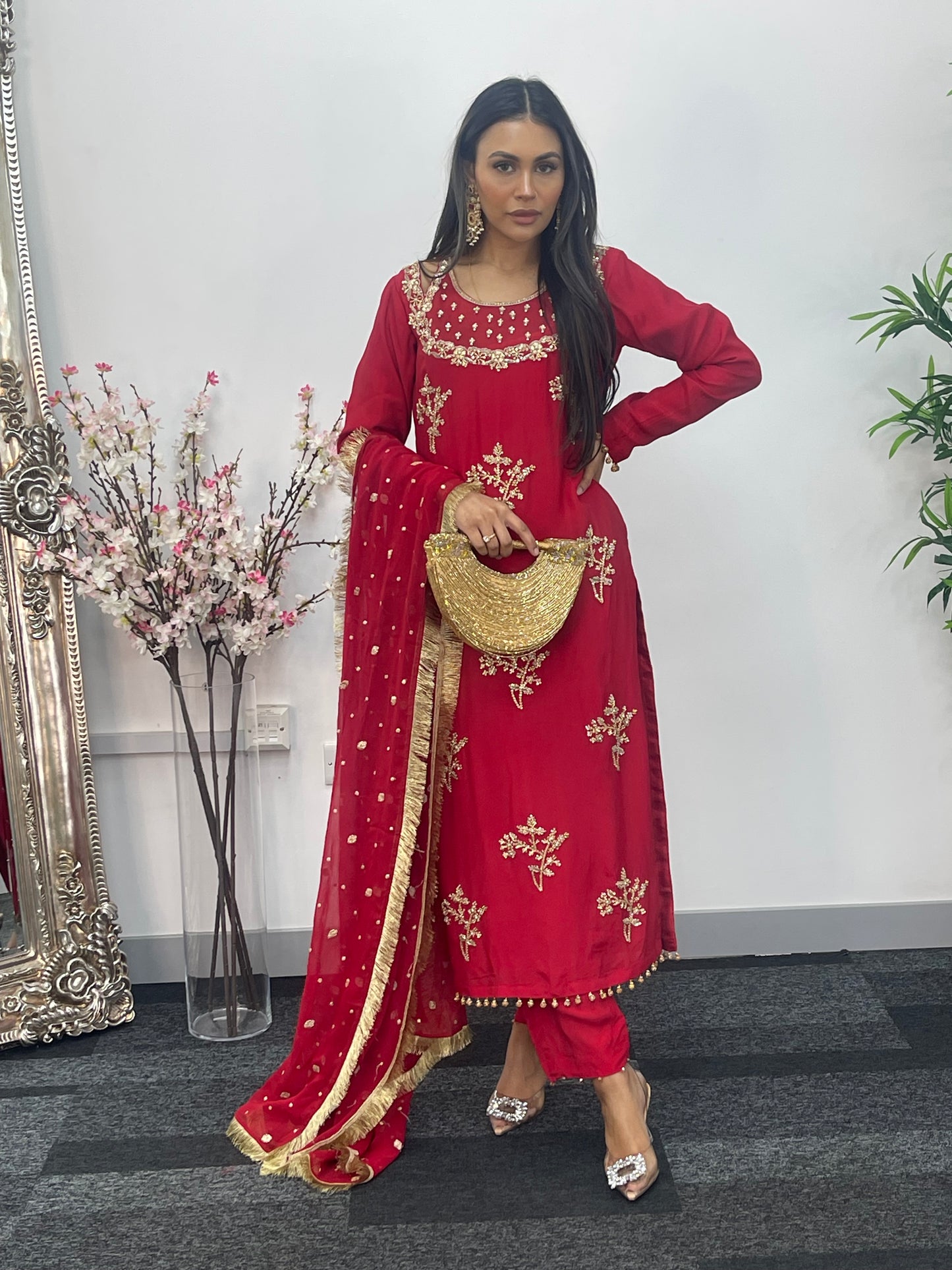 Noori - Red