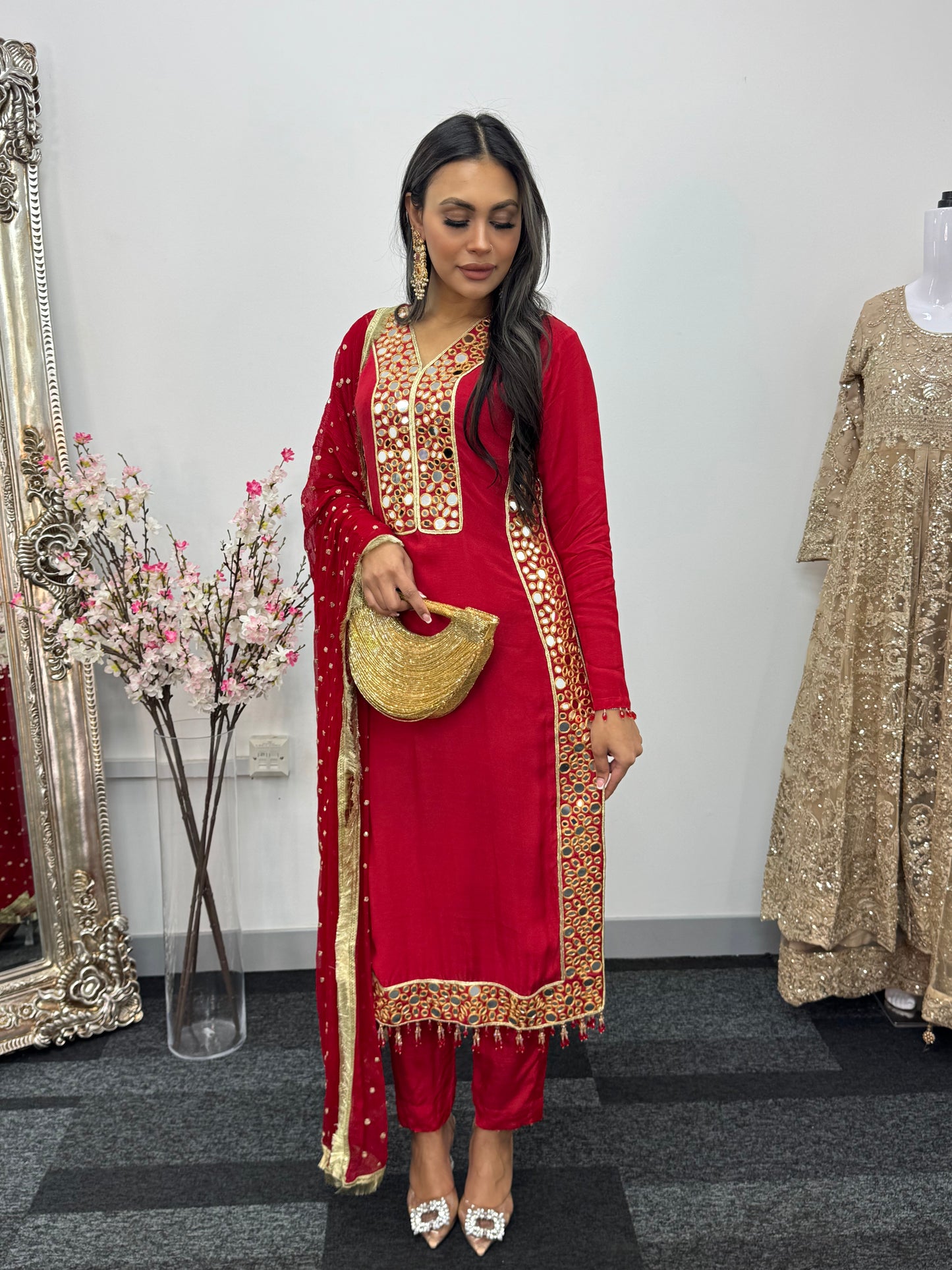 Jhilmil - Mirror Red