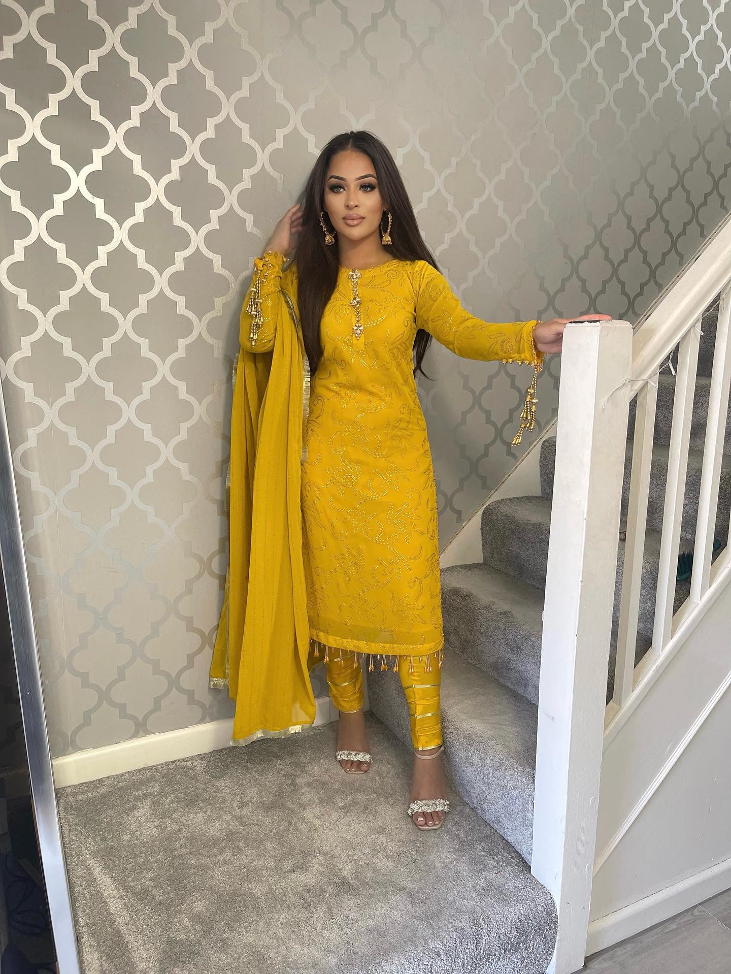 Laddu Mukesh - Yellow Outfit