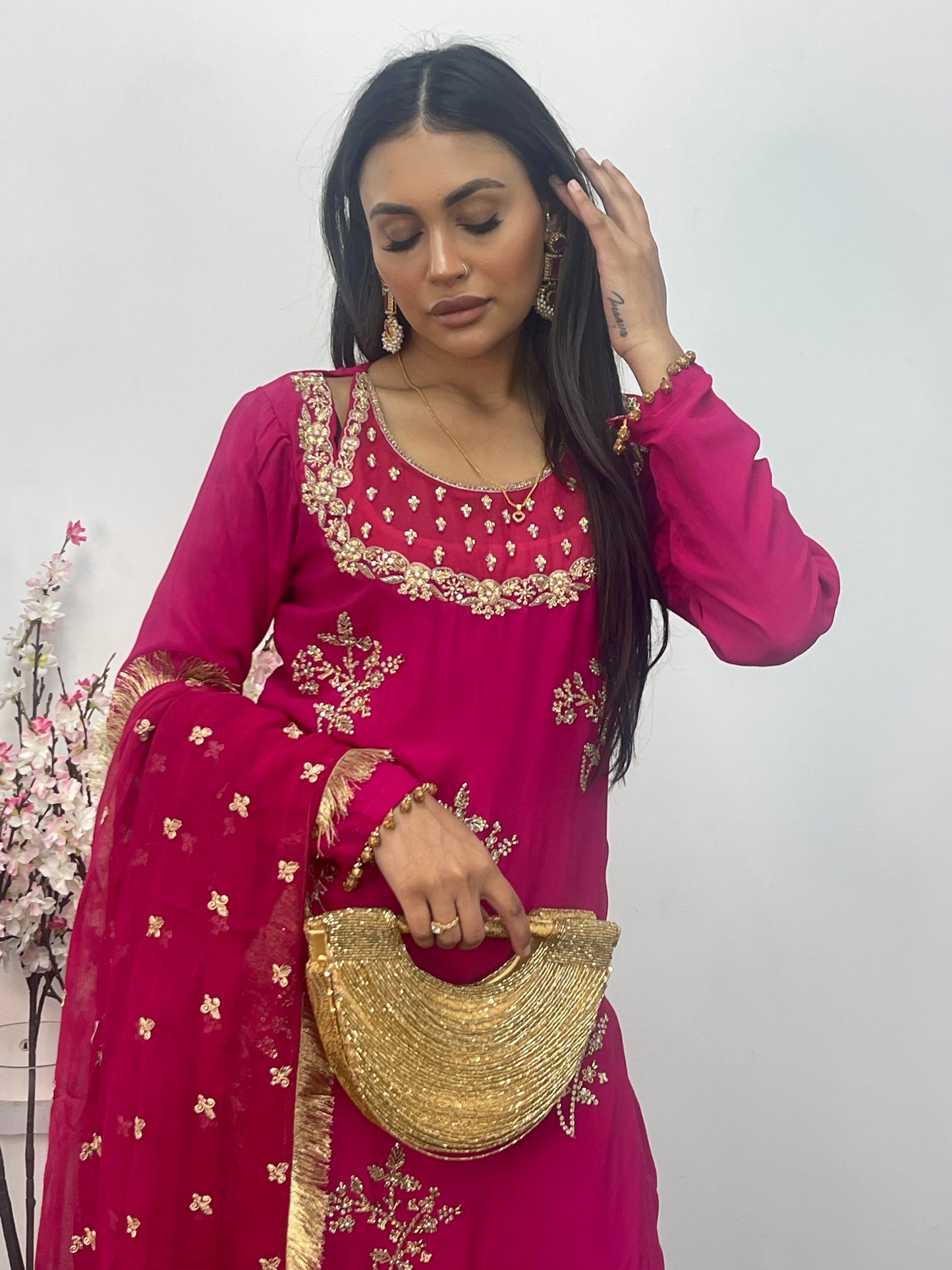 Noori - Hot Pink