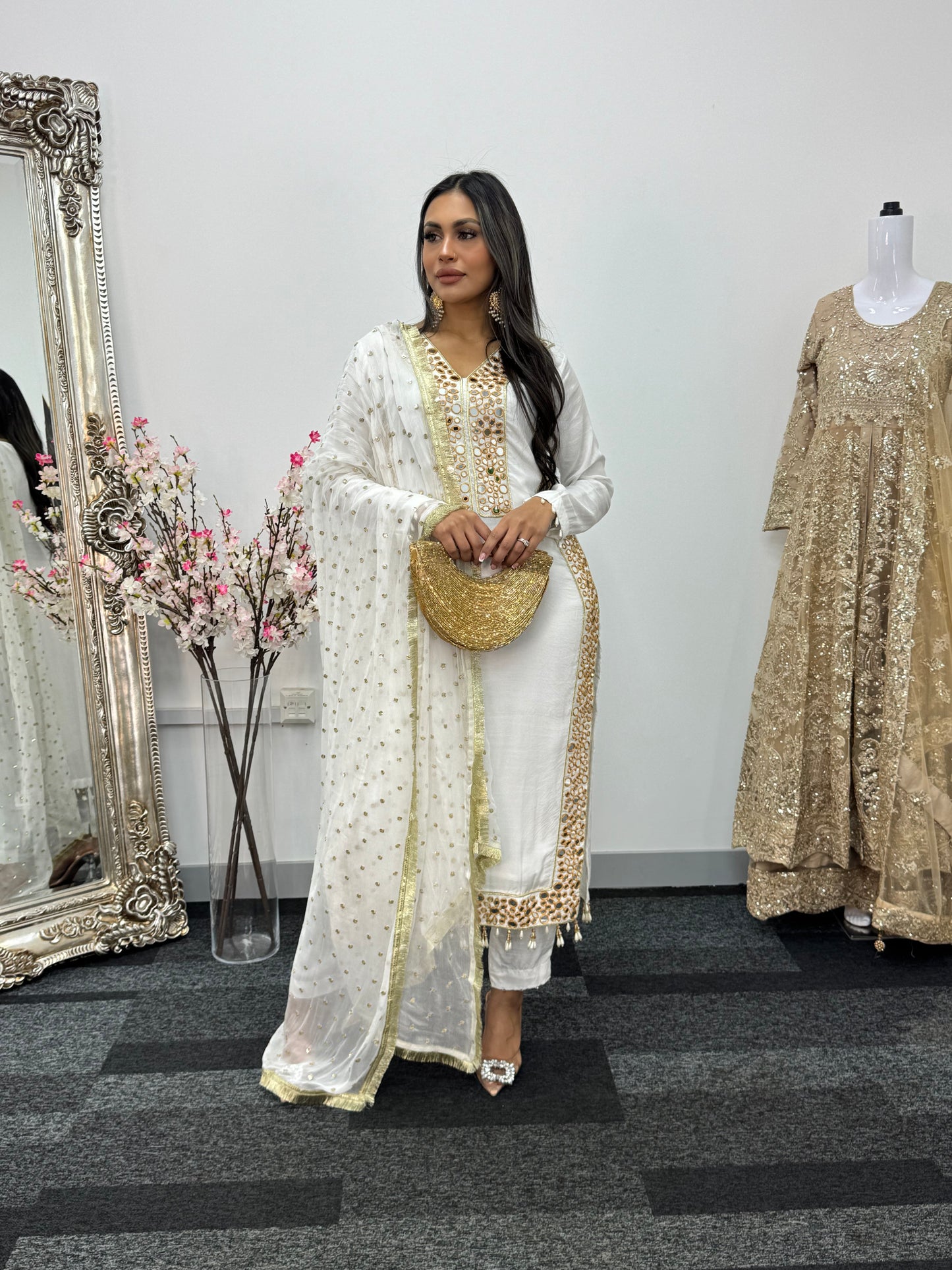 Jhilmil - Mirror White