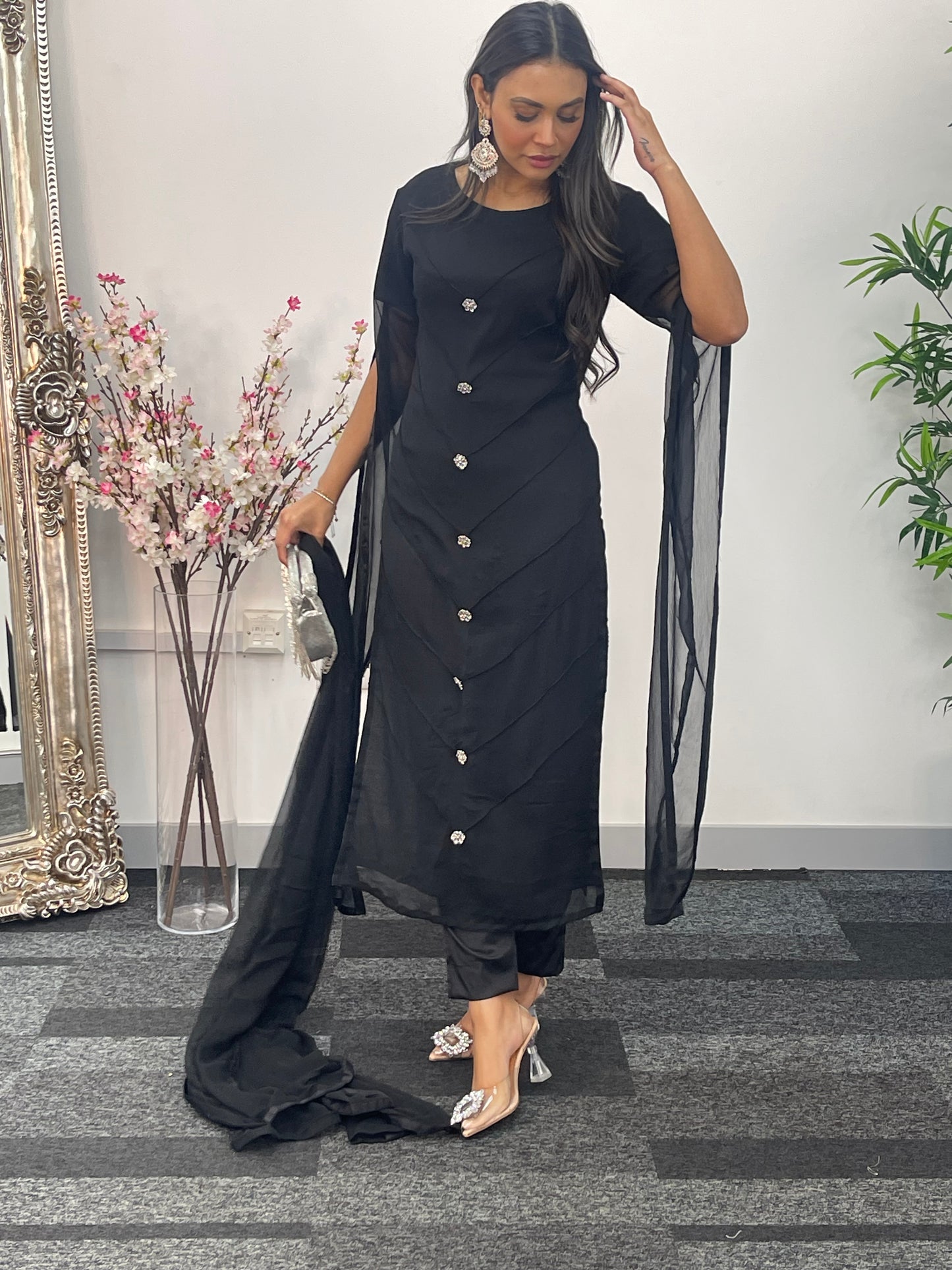 Black - Floor Length Sleeves - Chiffon Outfit -