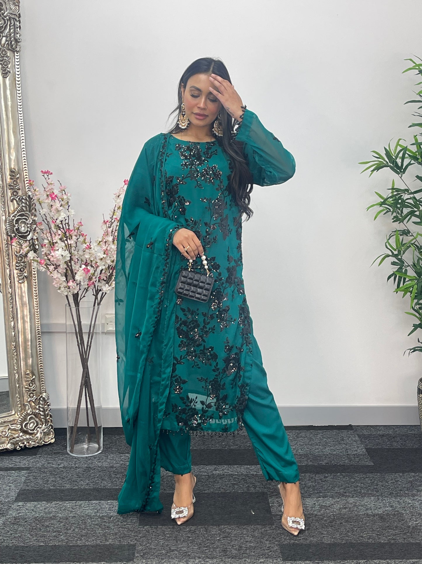 “Tooba” Green Chiffon Sitari