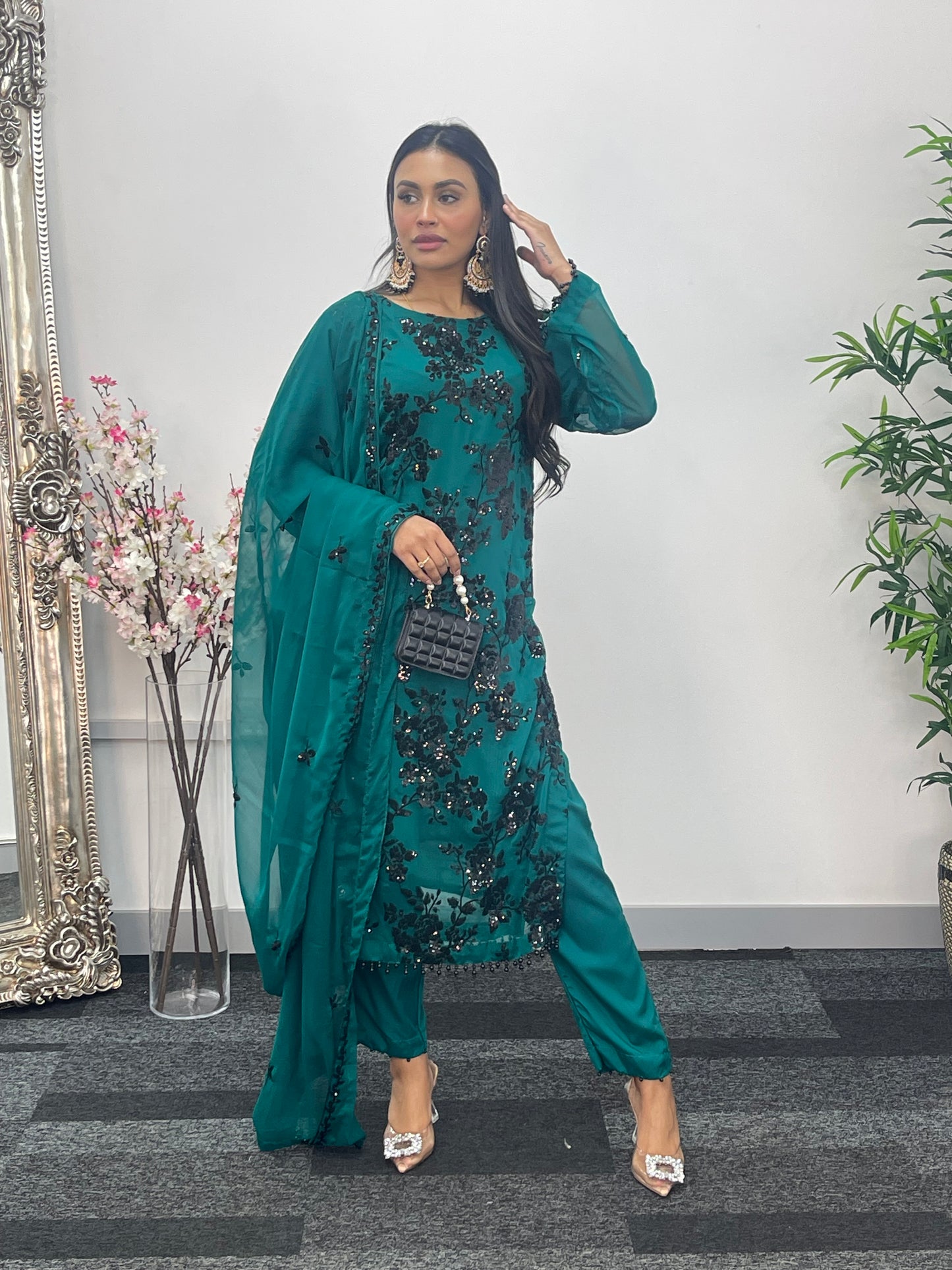 “Tooba” Green Chiffon Sitari