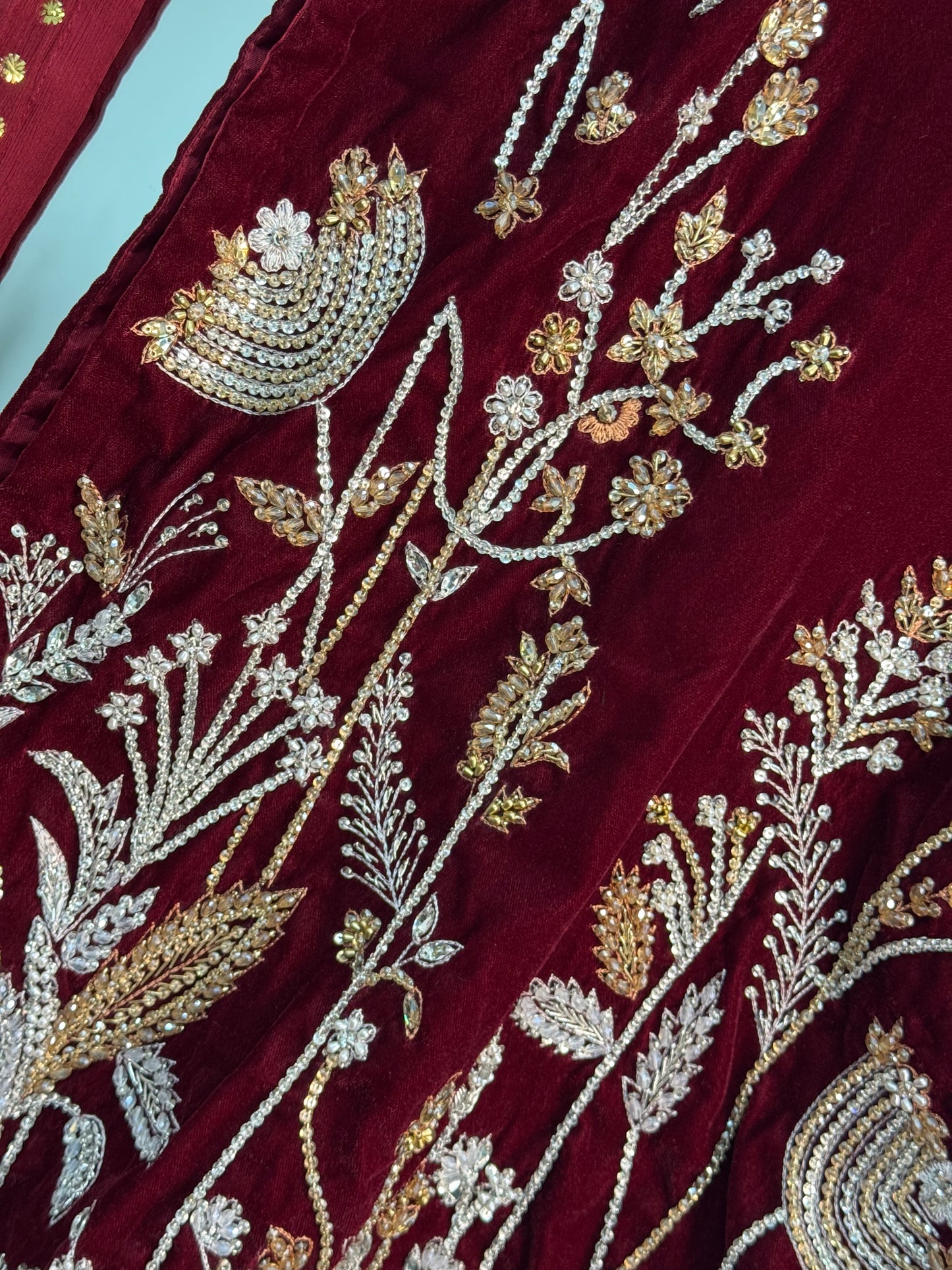 (Pre Order 3/4 Weeks) “Ayeza”Velvet