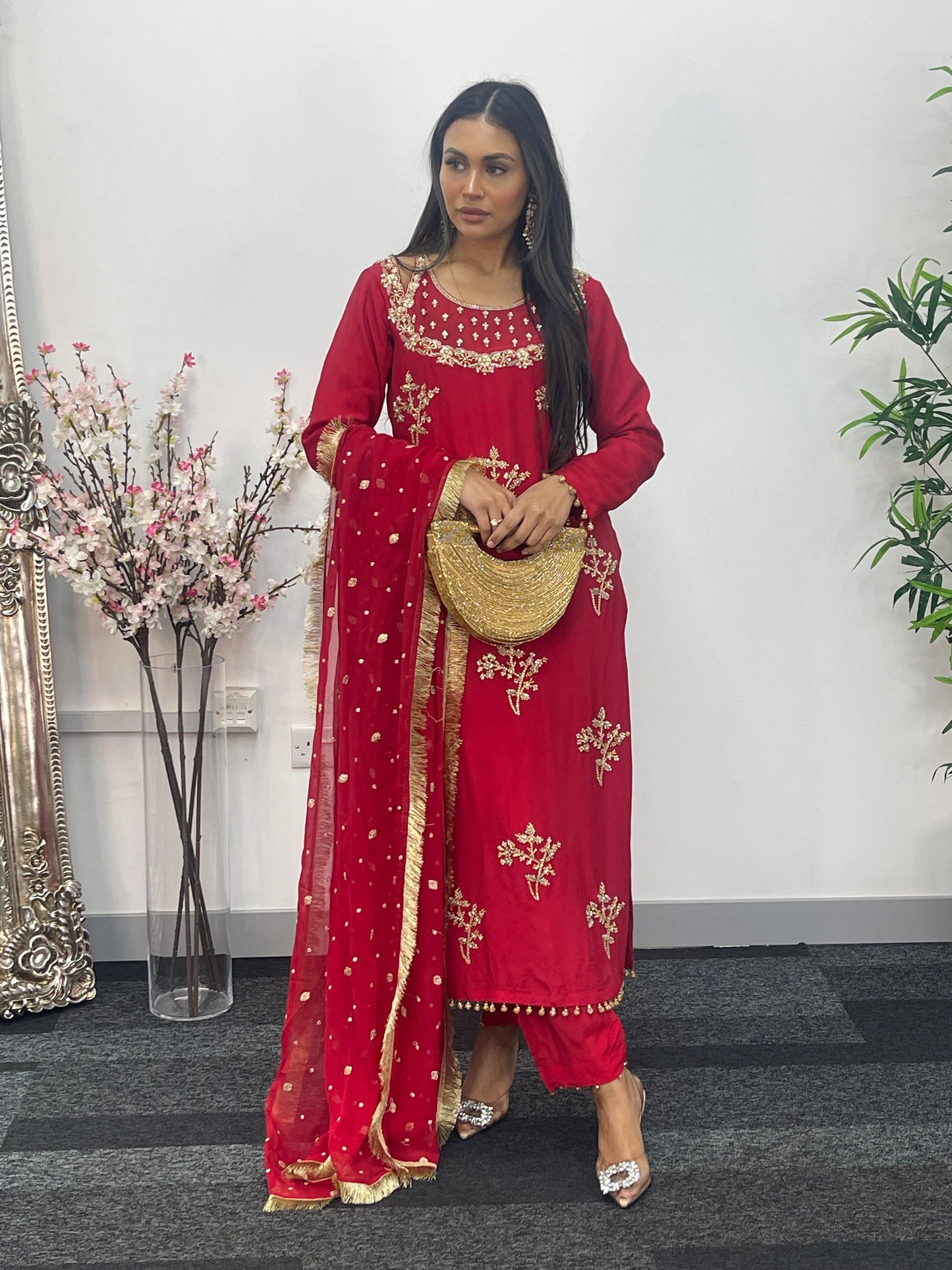 Noori - Red