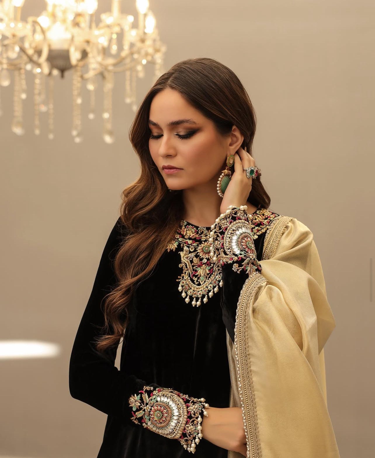 (Pre Order 3/4 Weeks) “sawan” Velvet Pret Black Party Wedding Outfit