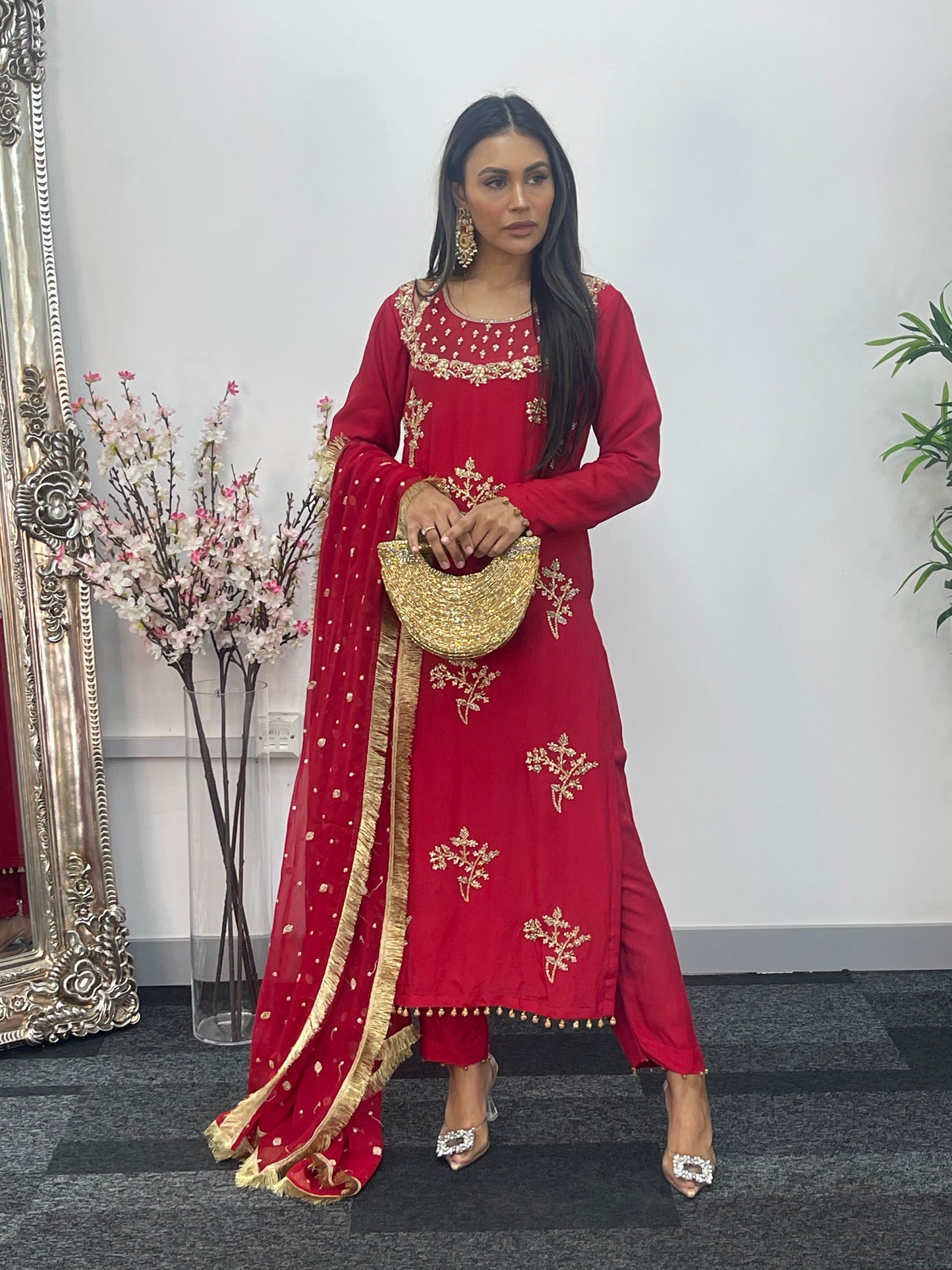 Noori - Red