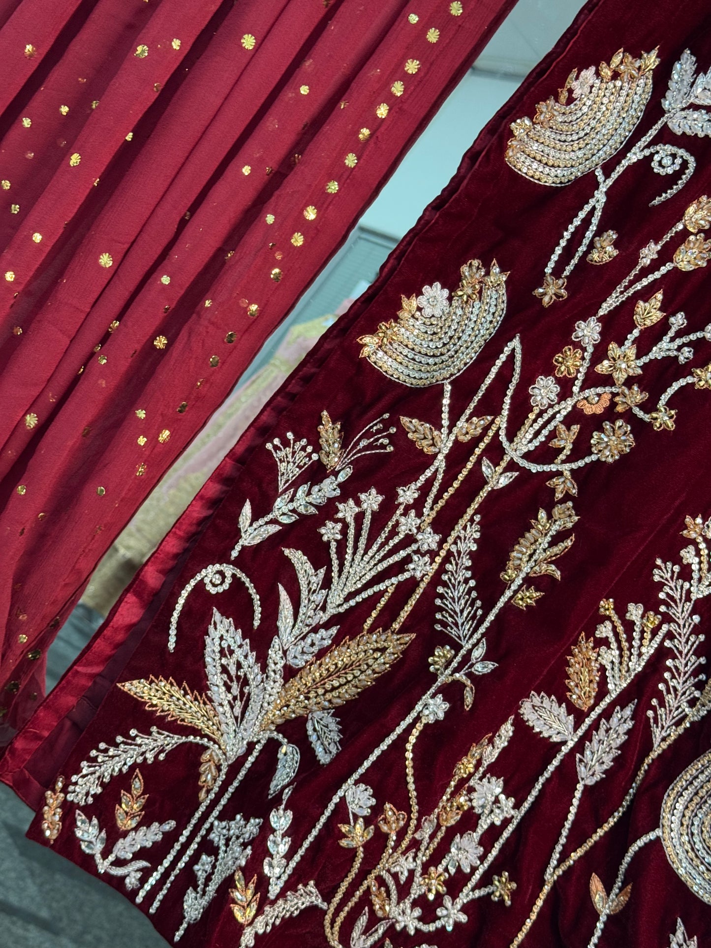 (Pre Order 3/4 Weeks) “Ayeza”Velvet
