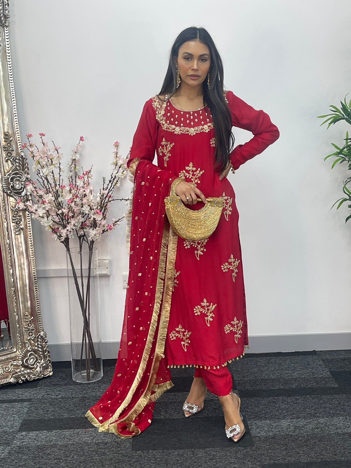 Noori - Red