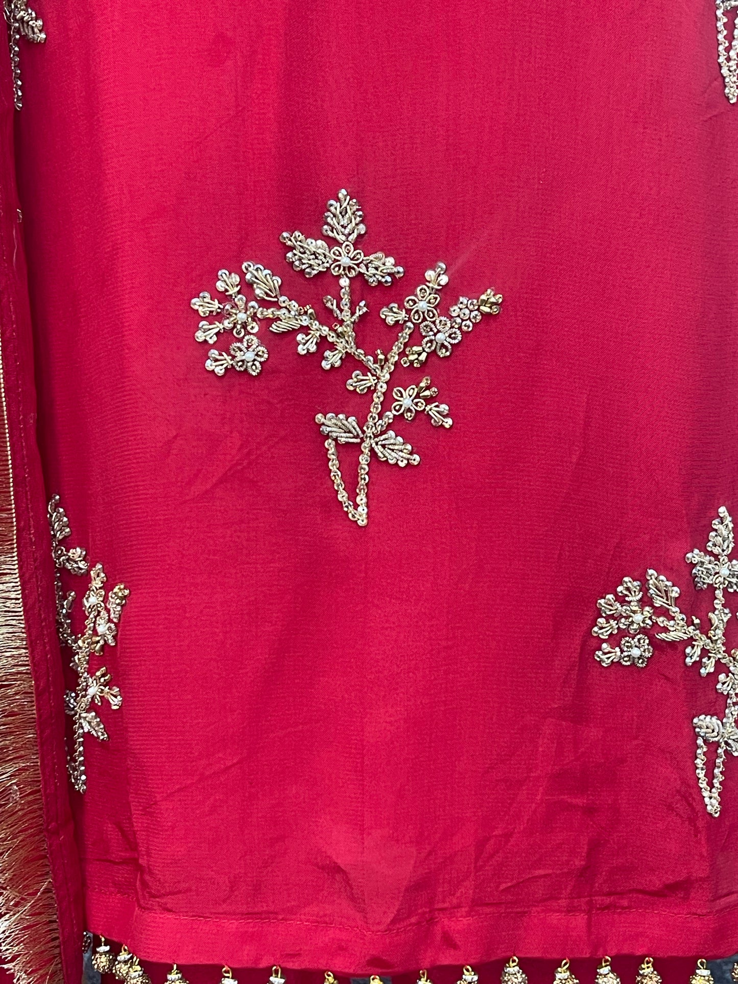 Noori - Red