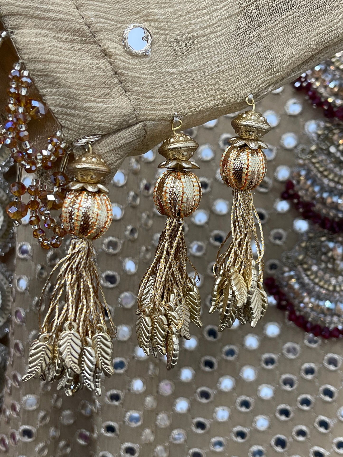 Sassi - Gold - Red - G