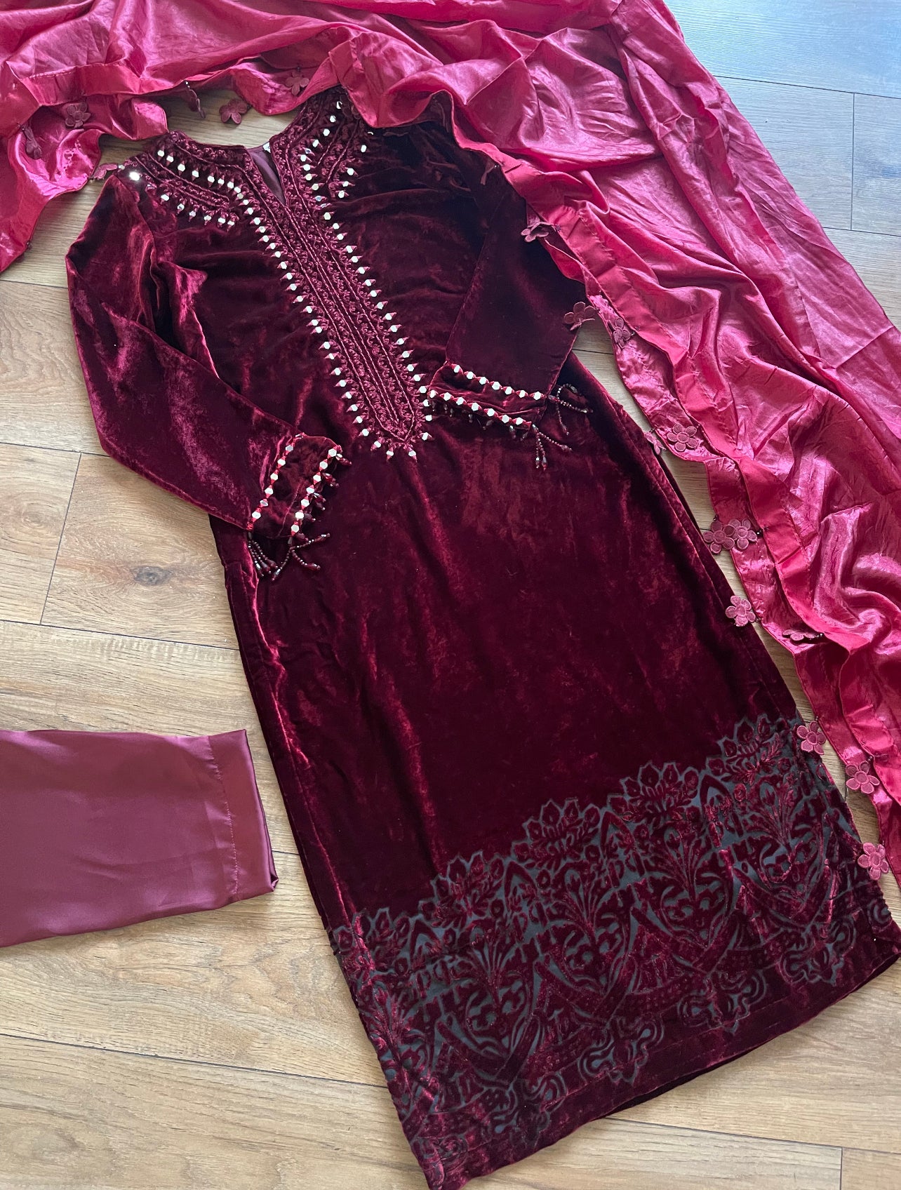 Wine - Sheesha X Velvet Maroon Plachi Daman with silk dupatta winter