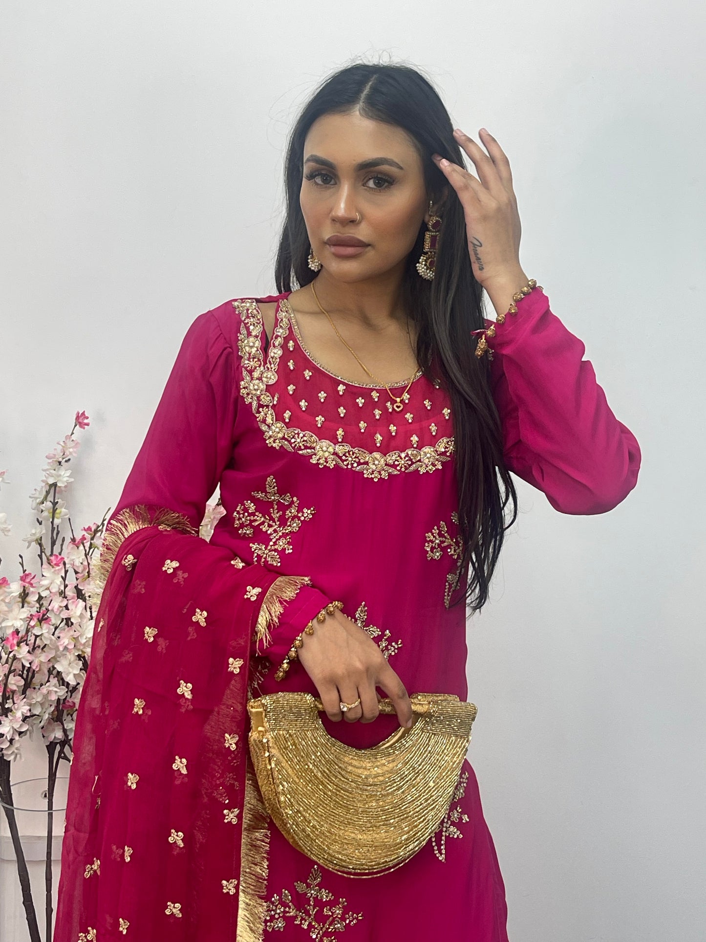 Noori - Hot Pink