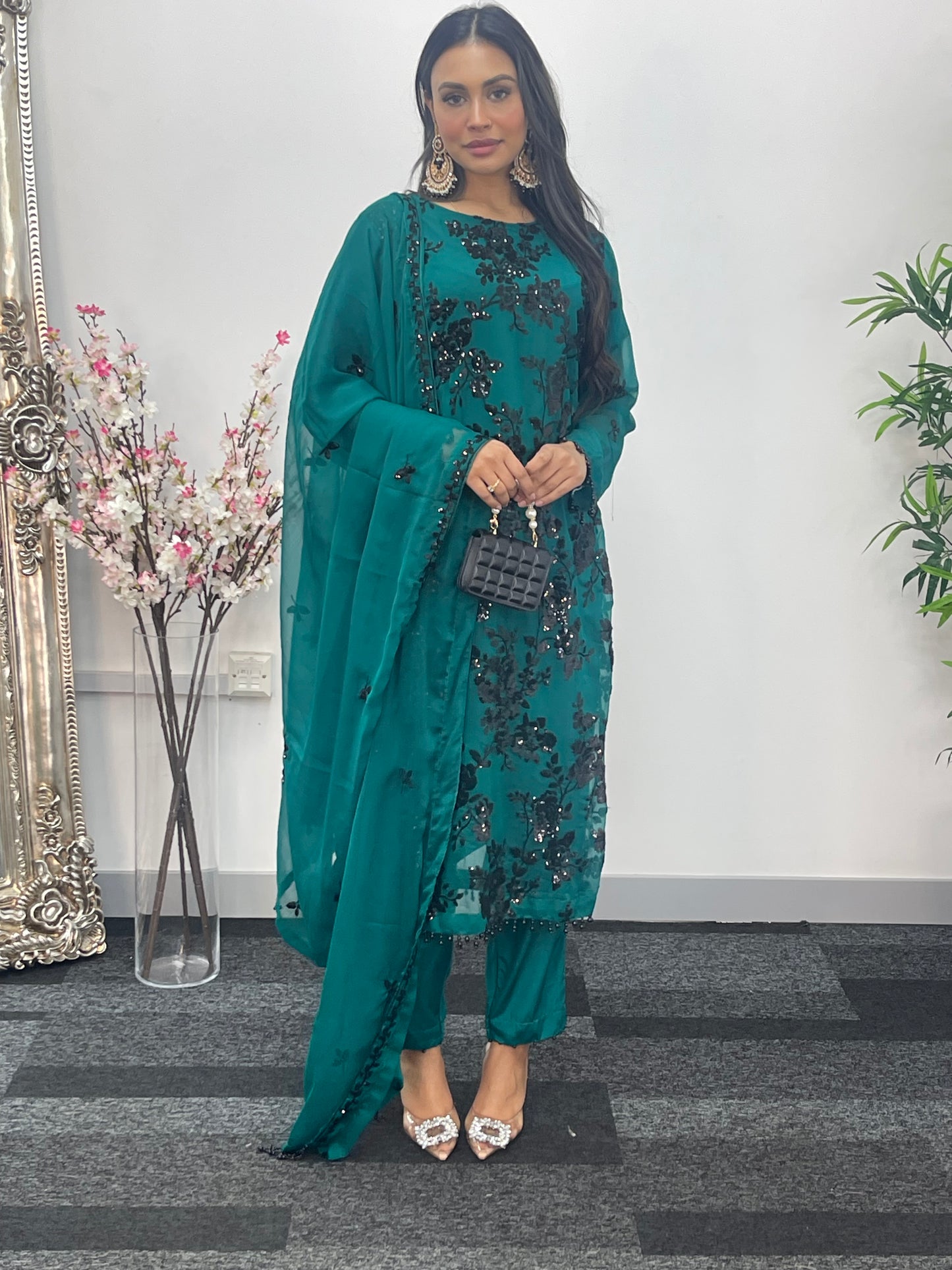 “Tooba” Green Chiffon Sitari