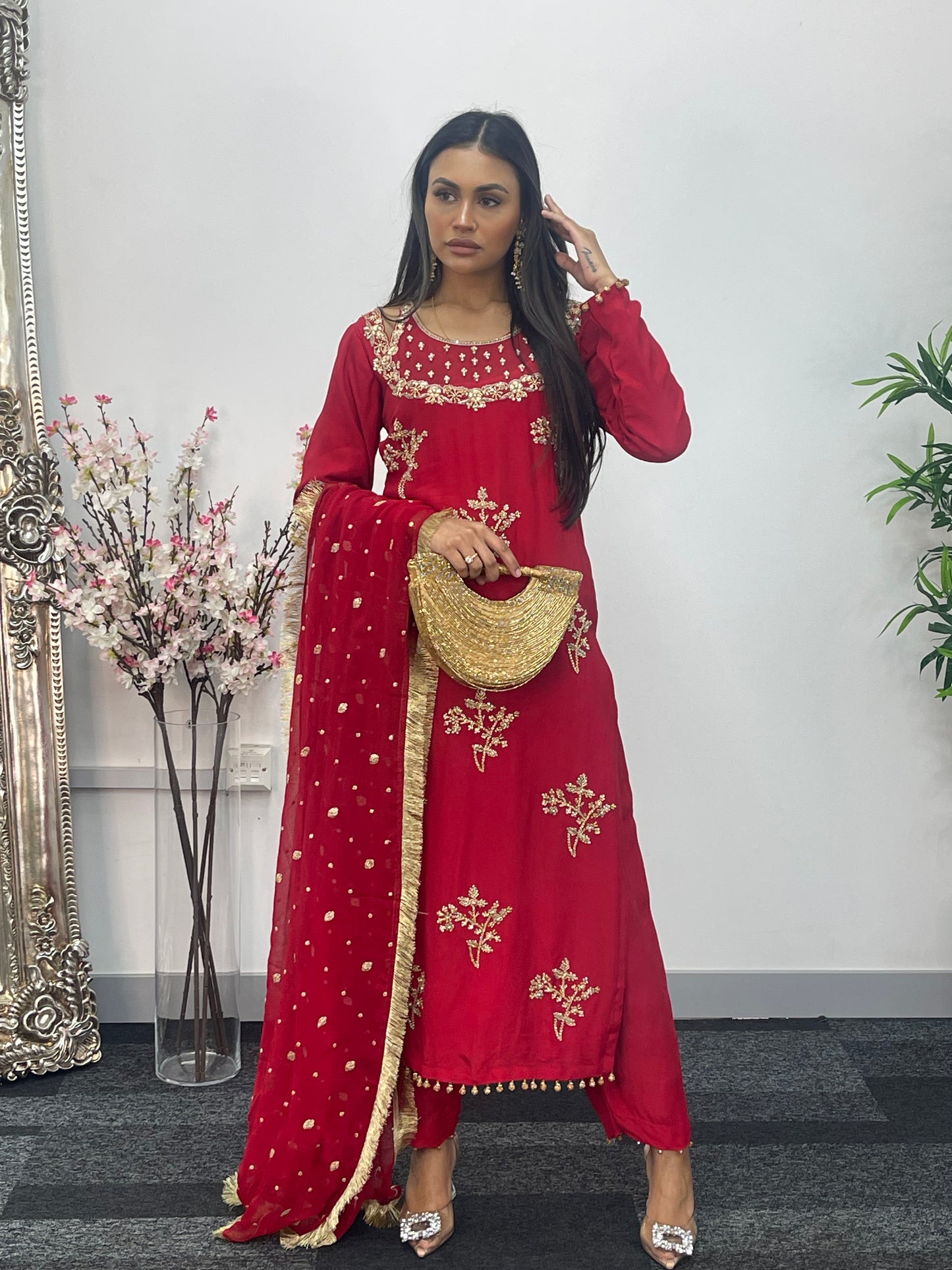 Noori - Red
