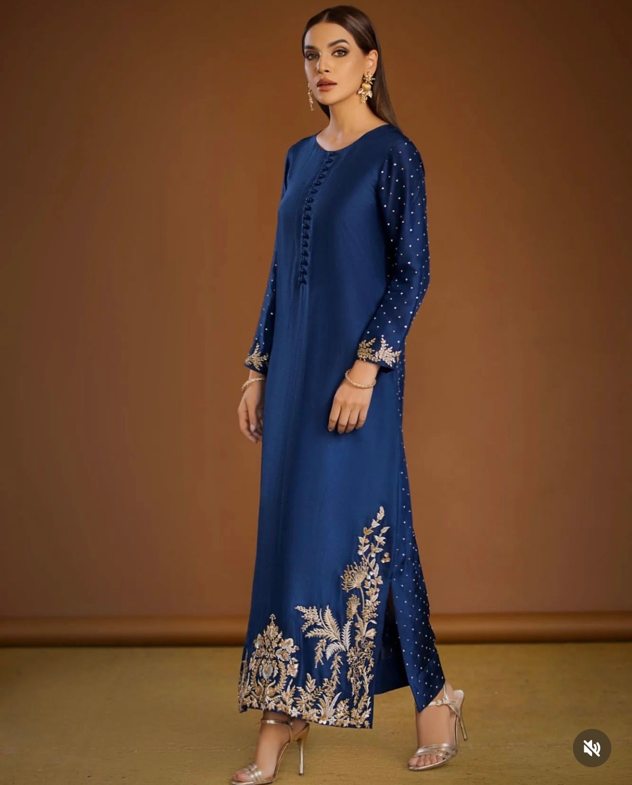 (Pre Order 4 Weeks) “Amber” Luxury Outfit - Blue -