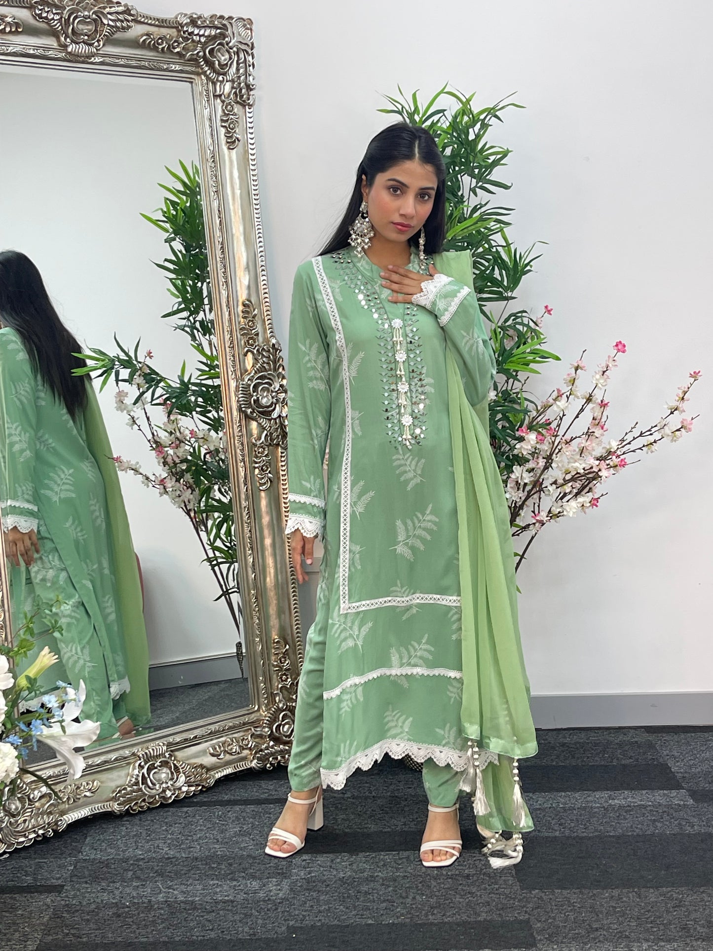 Nisha - Green-