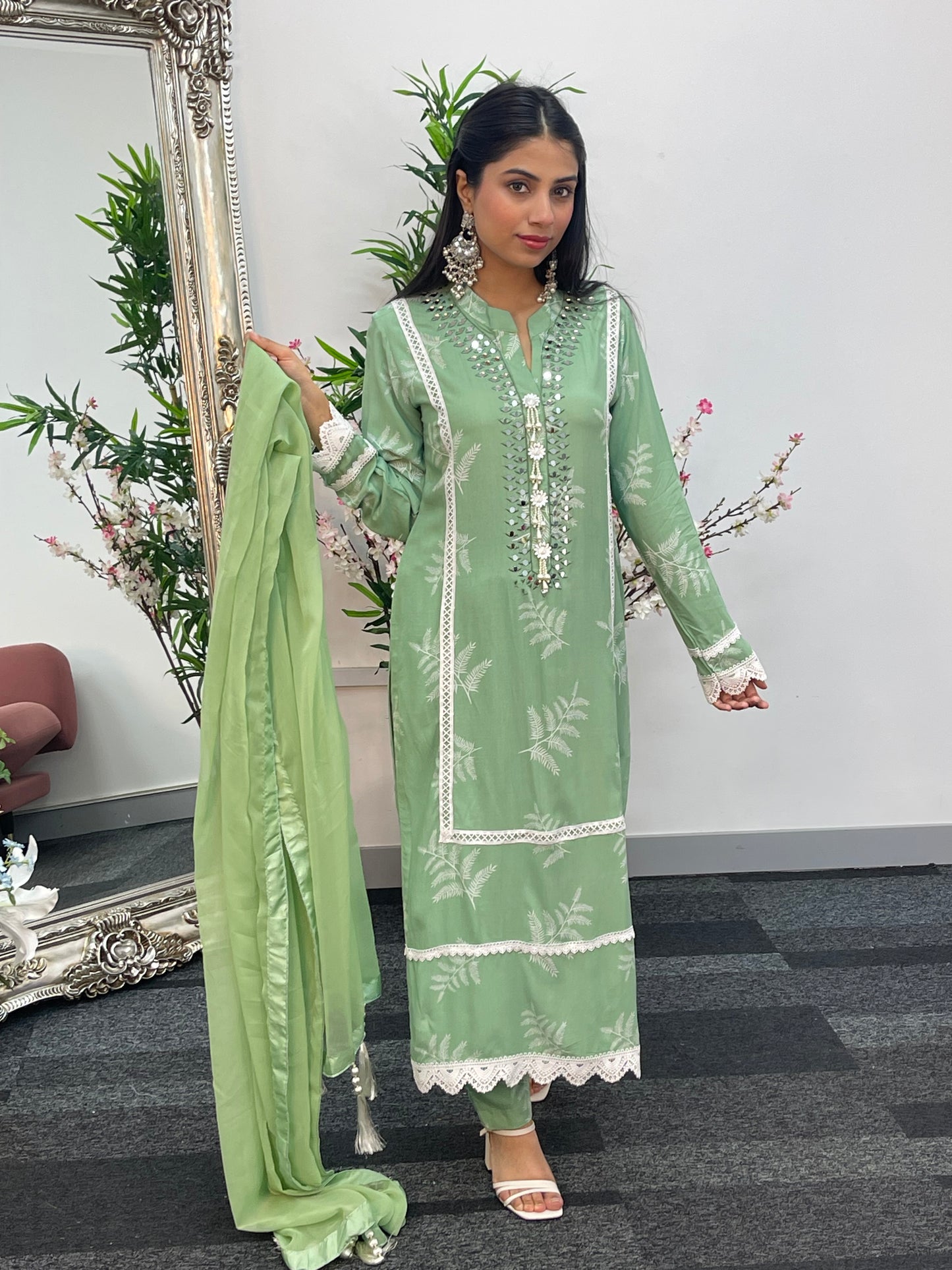 Nisha - Green-