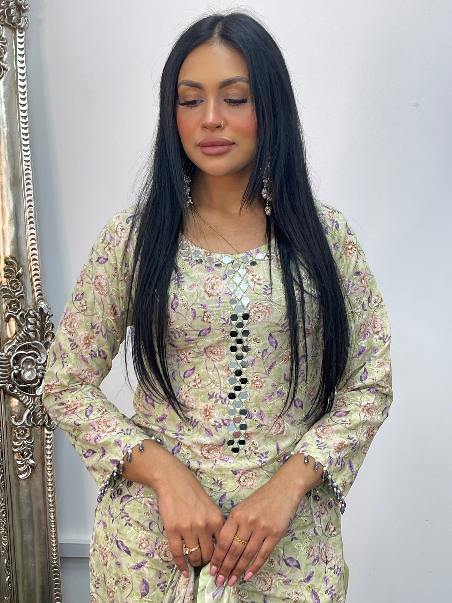 Swiss Lawn - chikankari - T