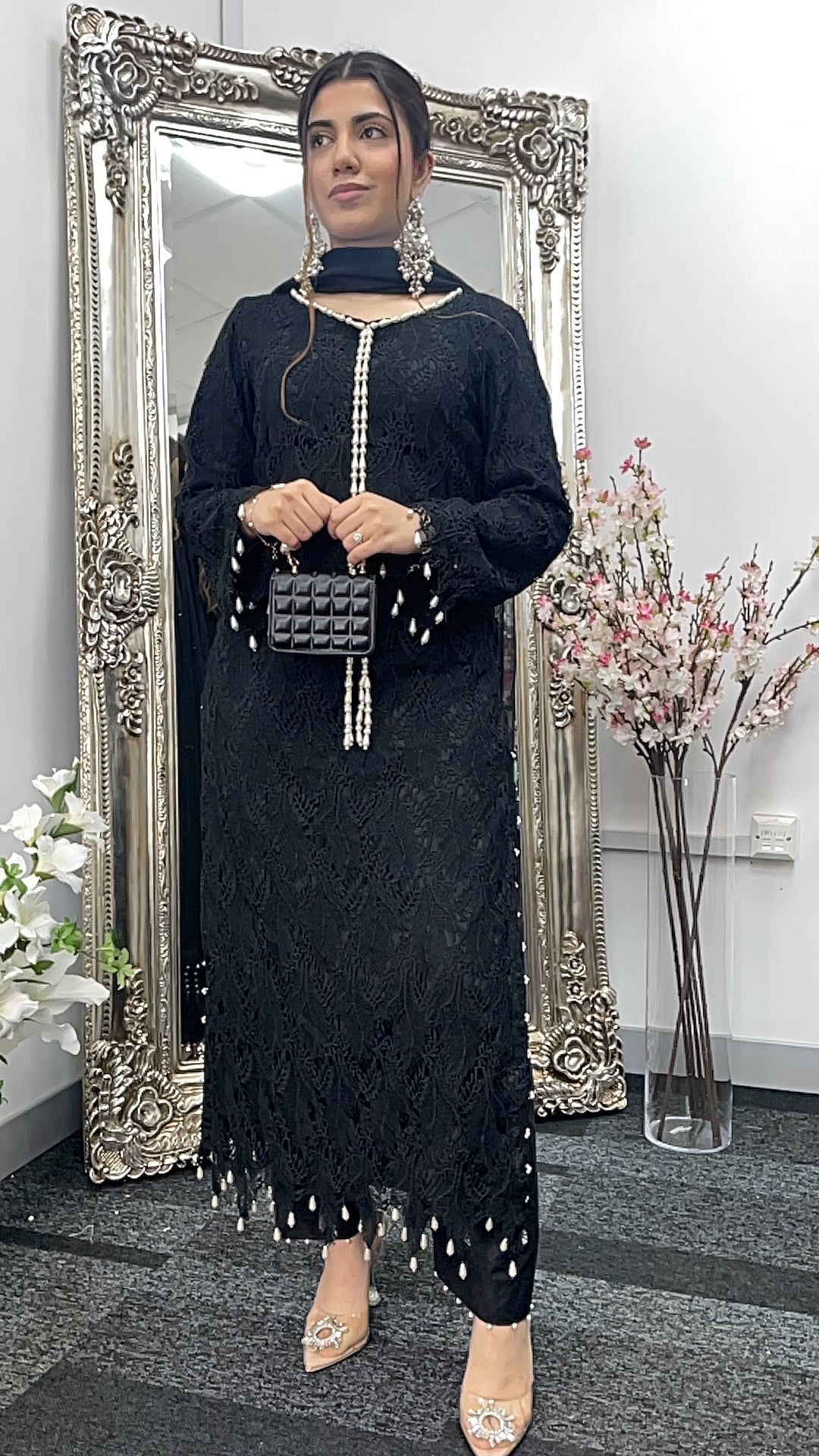 Black Patta- Lacy Crochet Net - Leafy - Dia -Diya -