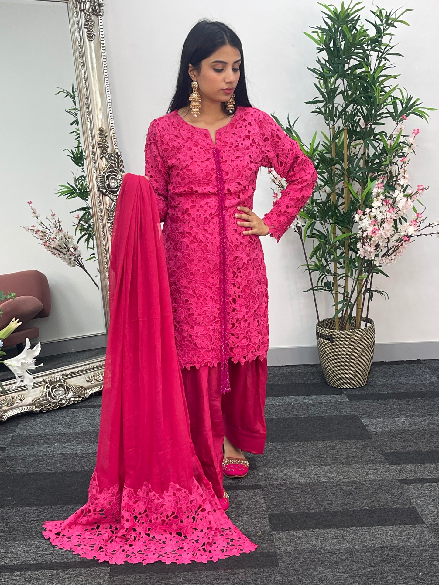 Naaz - Hot Pink -G