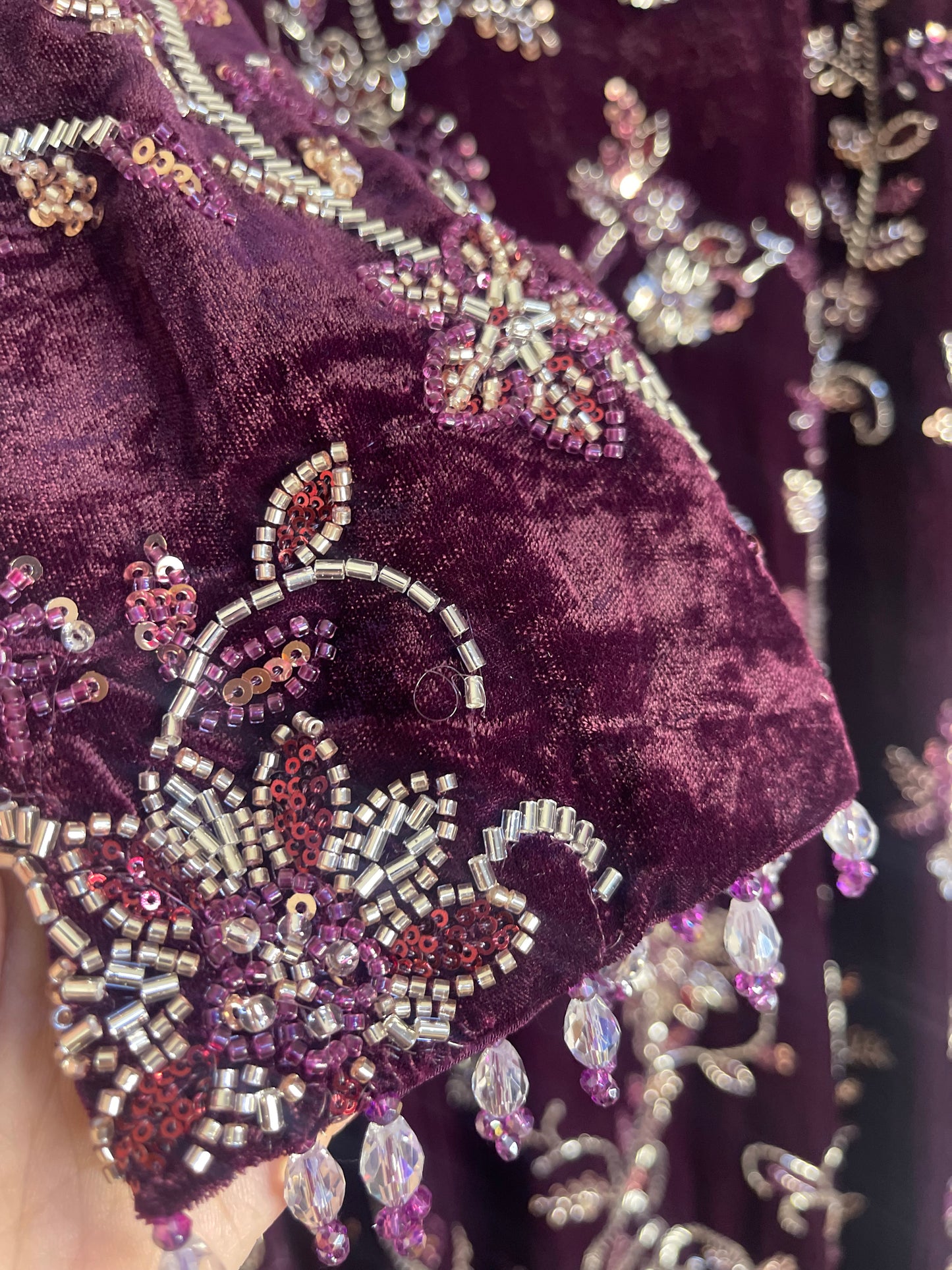 “Makhmal” Plum Velvet Cutdana - Party Wedding Outfit