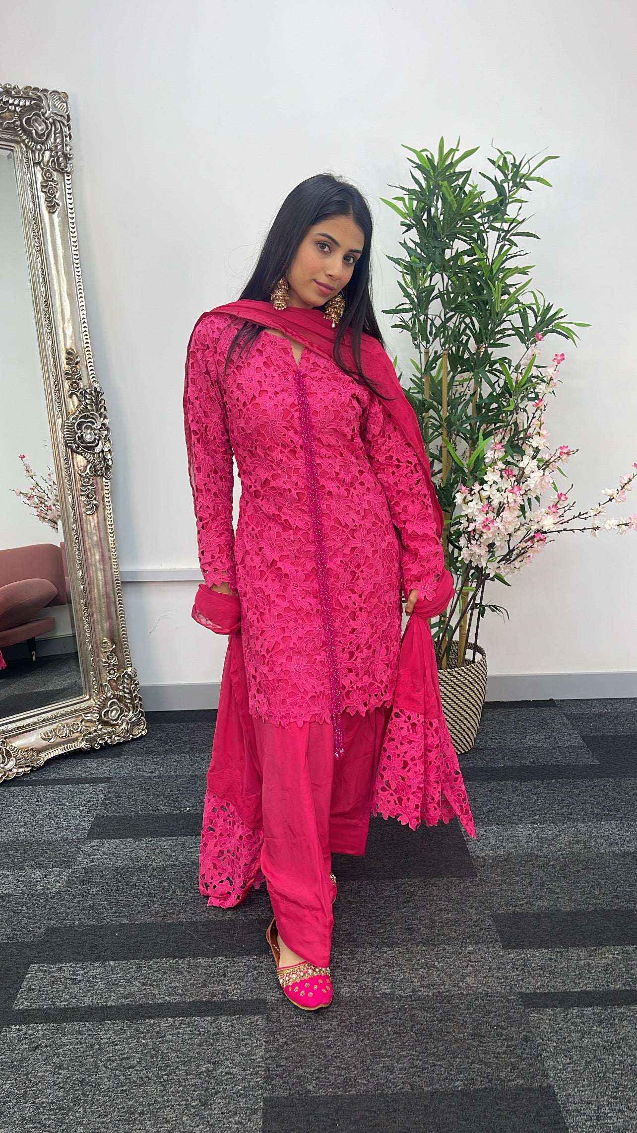 Naaz - Hot Pink -G