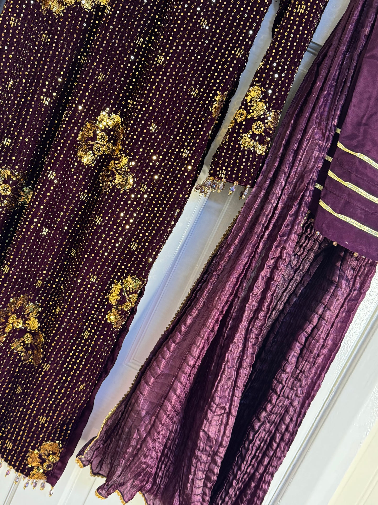 Dil bahar - Cutdana Velvet - Purple